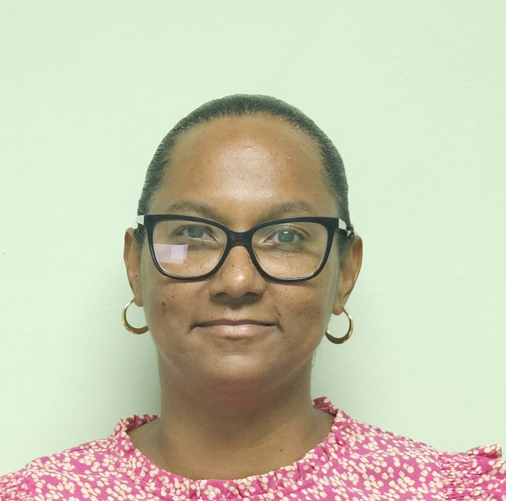 Dr. Tamika Bennett